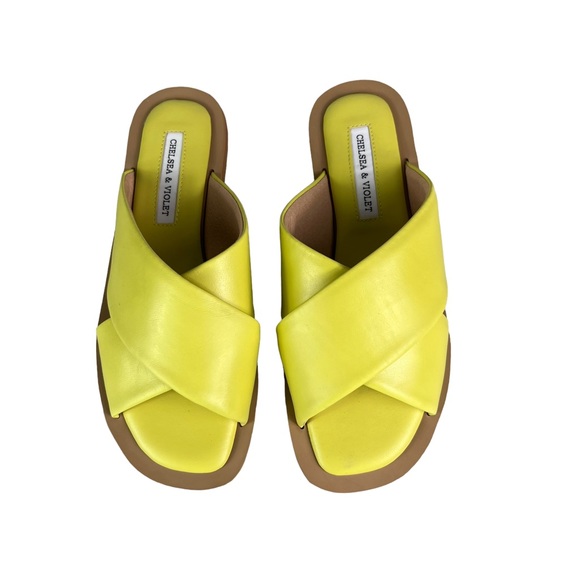 CHELSEA & VIOLET JACEY Leather Strappy Cross Band Sandals - Picture 2 of 9